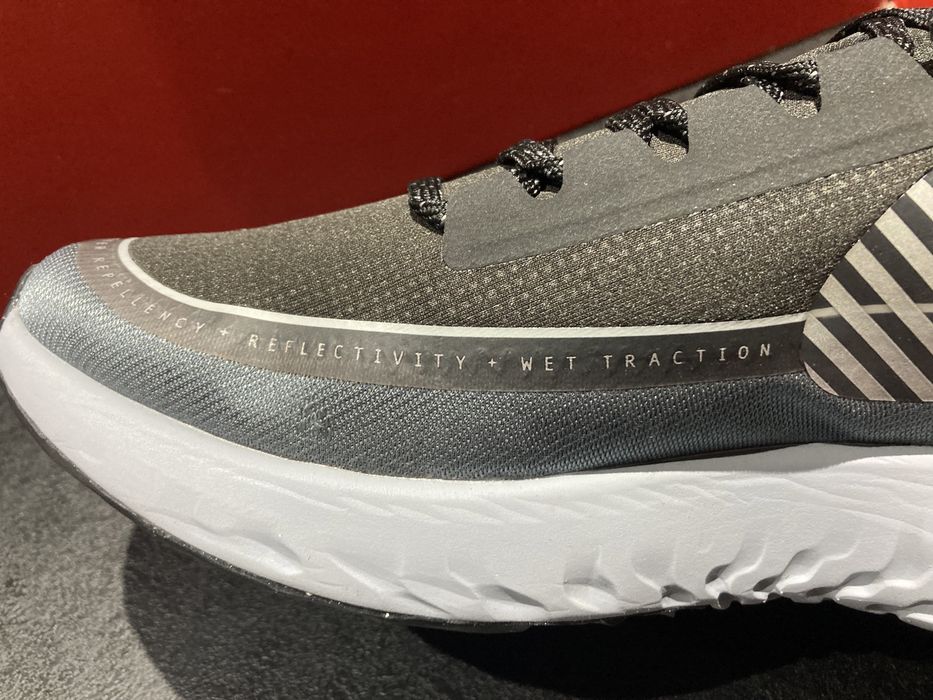 Оригинални! Nike Legend React 2 Shield - 46 ShoeMag