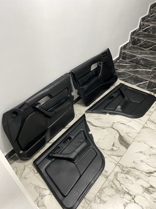 Дверные карты бмв Е34