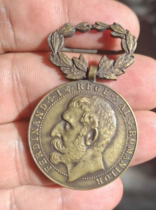 Medalie Regele Ferdinand I Rasplata Muncii pentru Constructiuni Scolare 1923 calasa a III-a
