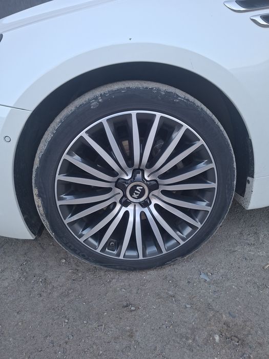 Диск  и резина на киа 7