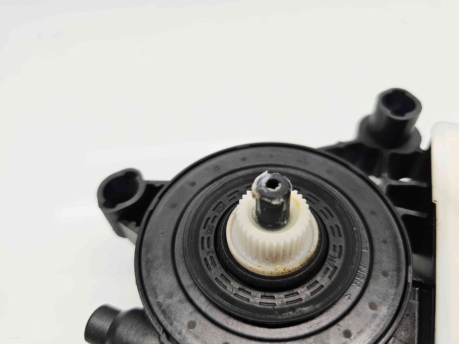 Motoras geam dreapta spate Volkswagen Golf 7 (5G) [Fabr 2014-prezent]