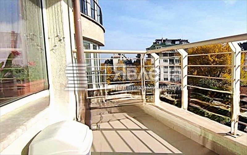 Продава се Тристаен апартамент в София, Хладилника - 118 кв.м за 3390 €/кв.м - Снимка #7