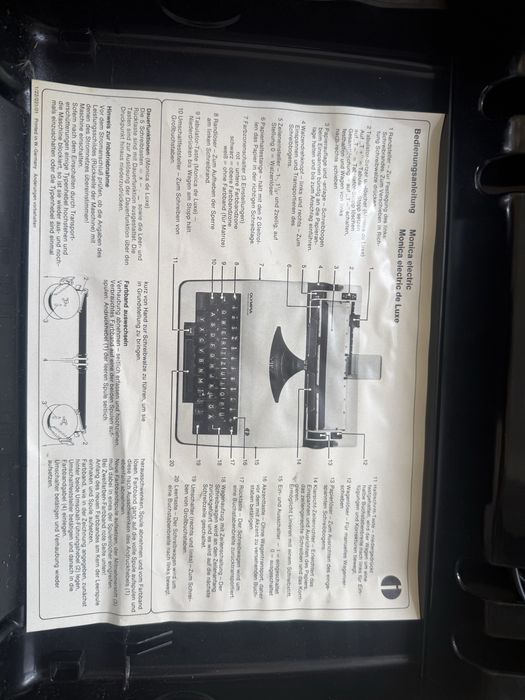 Masina de scris olimpia electrica