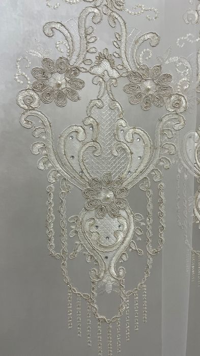 Красивый Тюль с вышивкой