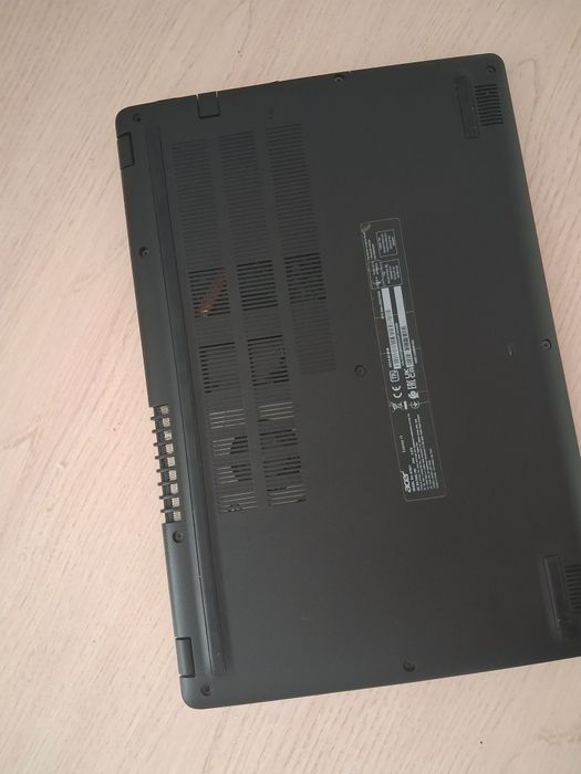 Ноутбук Acer Extensa 15 EX215-52.