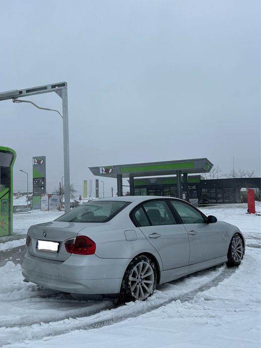 Vand bmw e90 anul 2005