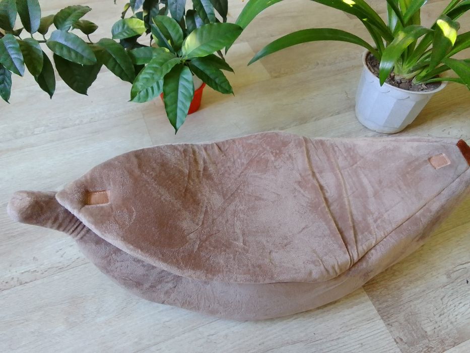 Лежанка для кошки