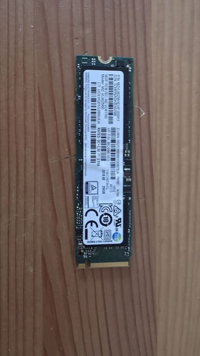 SSD M.2 NVMe 256GB 512GB Samsung Kioxia