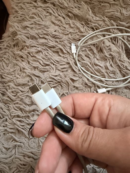 Продам шнуры на айфон в оригинале