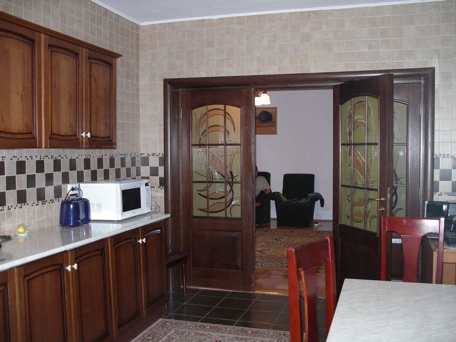 Casa de vanzare în Cornu, Valea Prahovei – teren 1600 mp, intimitate