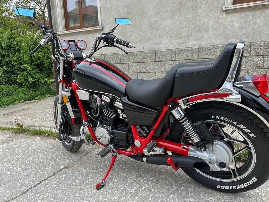Honda Magna 750