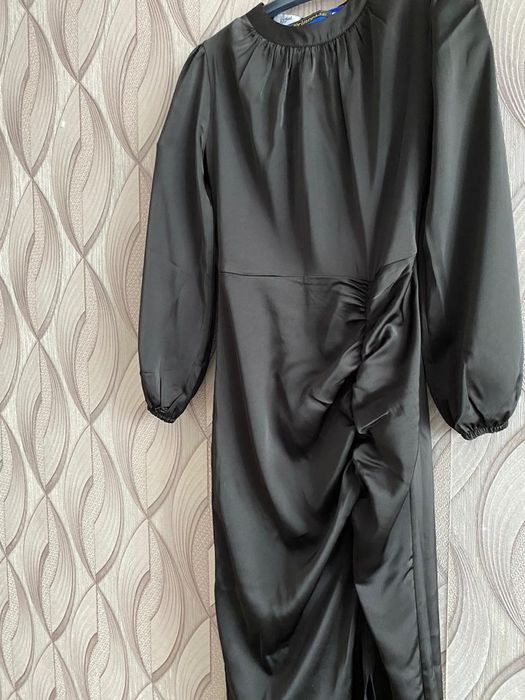 Вечерние платья. Платье