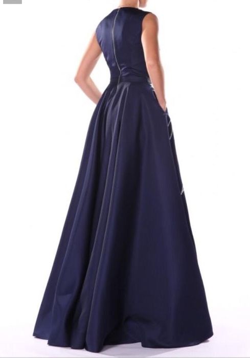 Продам шикарное платье от Lea Lis