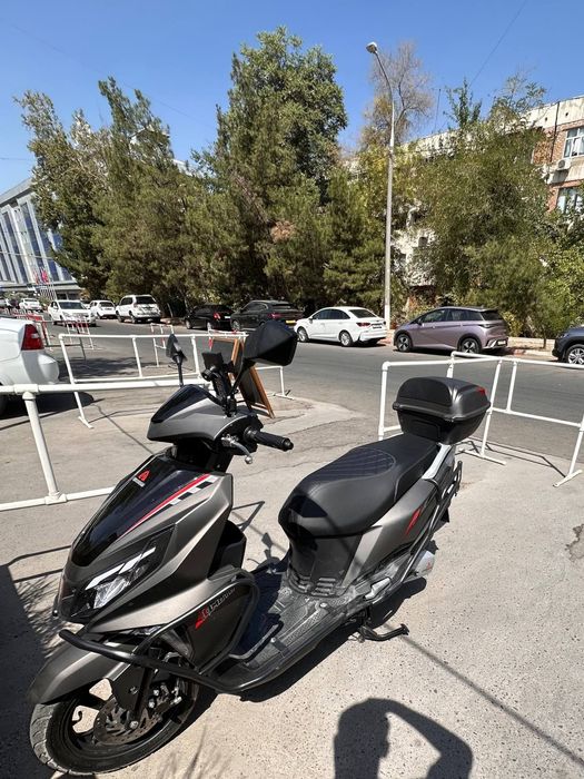 Skuter tigr sotiladi