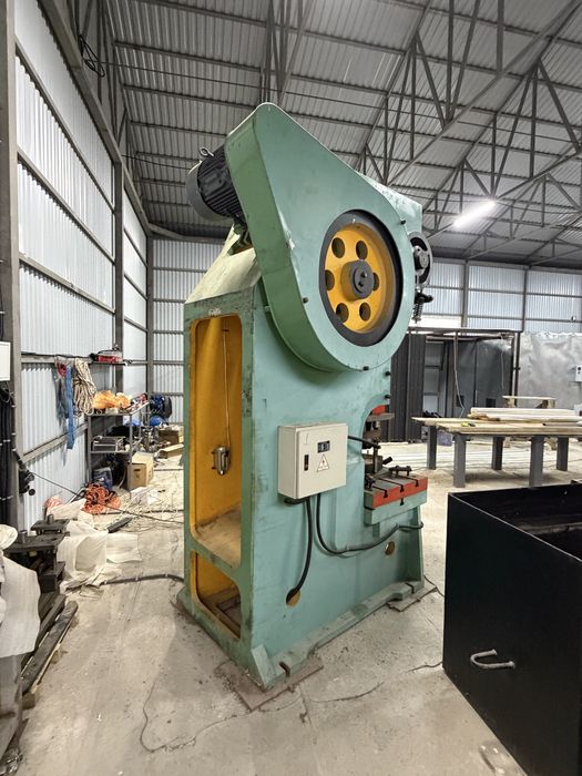 Пресс кривошипный