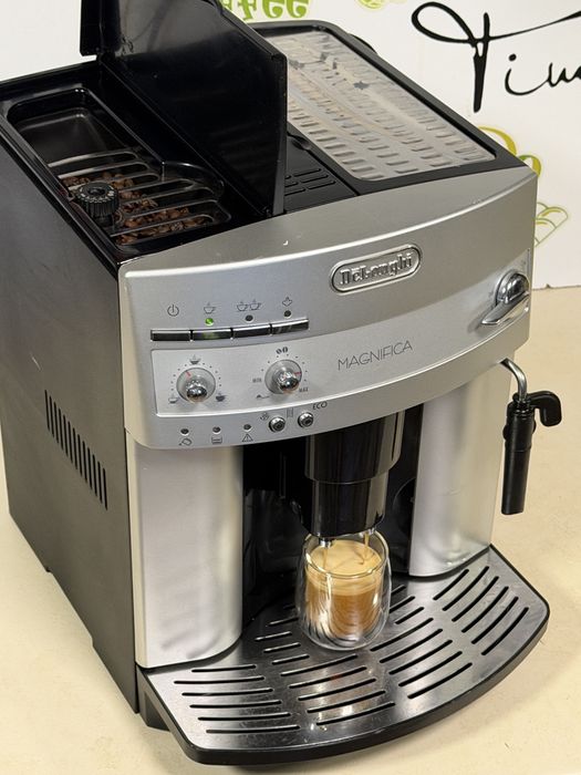 Кафемашина кафе автомат delonghi magnifica с гаранция