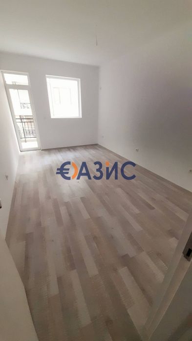 Продава се Двустаен апартамент в Свети Влас - 73 кв.м за 709 €/кв.м - Снимка #4