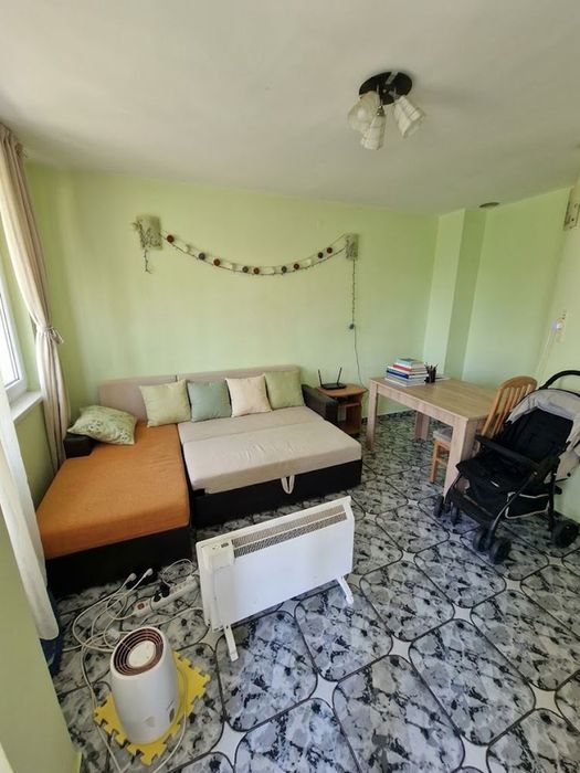 Продава се Къща в Божурище - 309 кв.м за 1554 €/кв.м - Снимка #2
