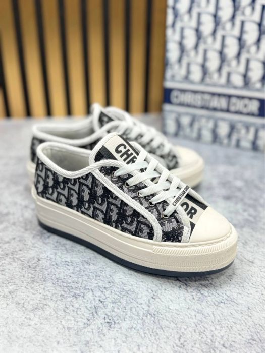 Дамски обувки Dior