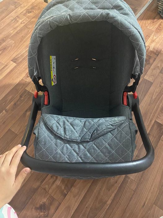 Продается Детская коляска