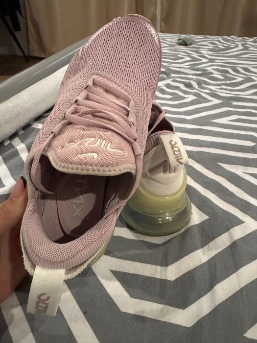 Nike air max 270