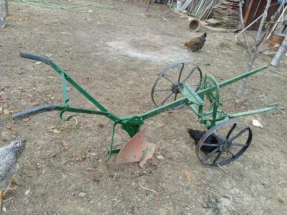 Vand obiecte traditionale gorjenesti