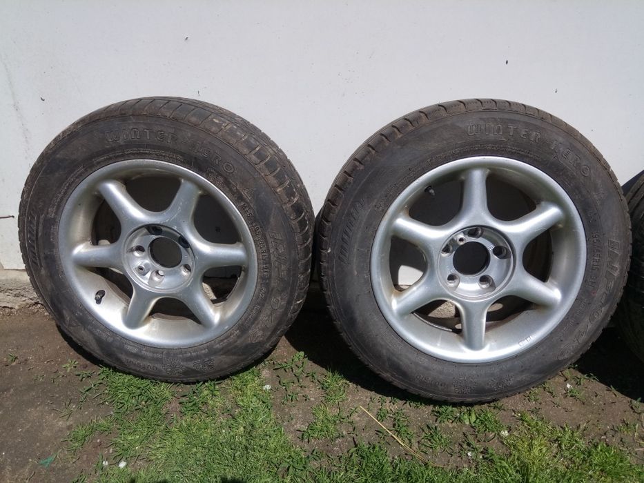 Genti aluminiu cu cauciucuri  pentru skoda 2007 195/65/15