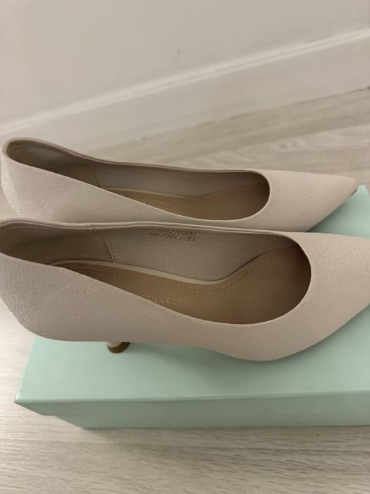 Продам туфли josyn