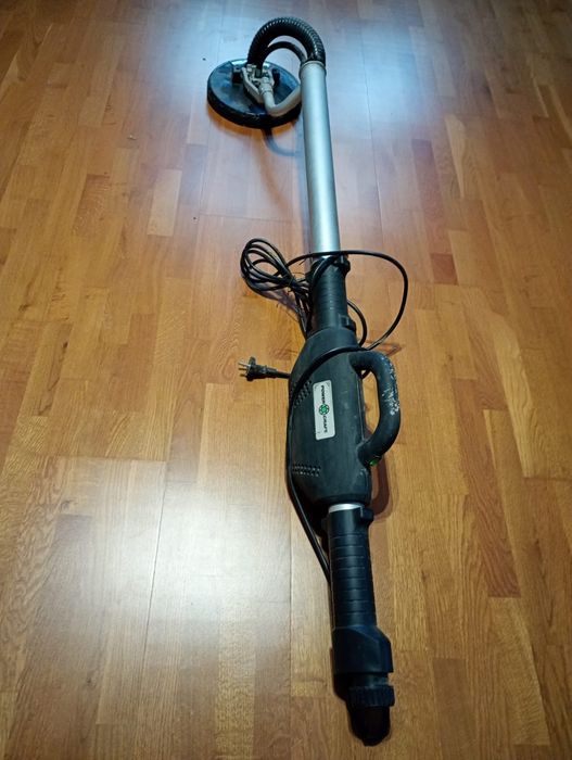 Girafă de Șlefuit Ghips