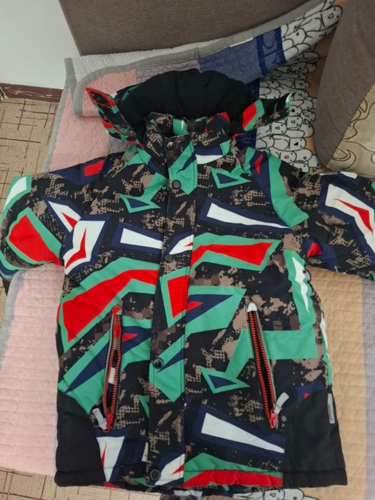 Зимняя куртка детская