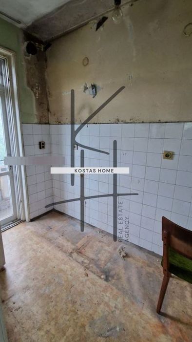Продава се Четиристаен апартамент в Варна, Колхозен пазар - 120 кв.м за 1534 €/кв.м - Снимка #4