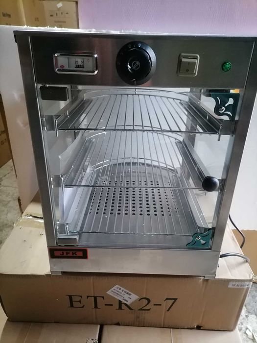 Топла витрина на 3 рафта