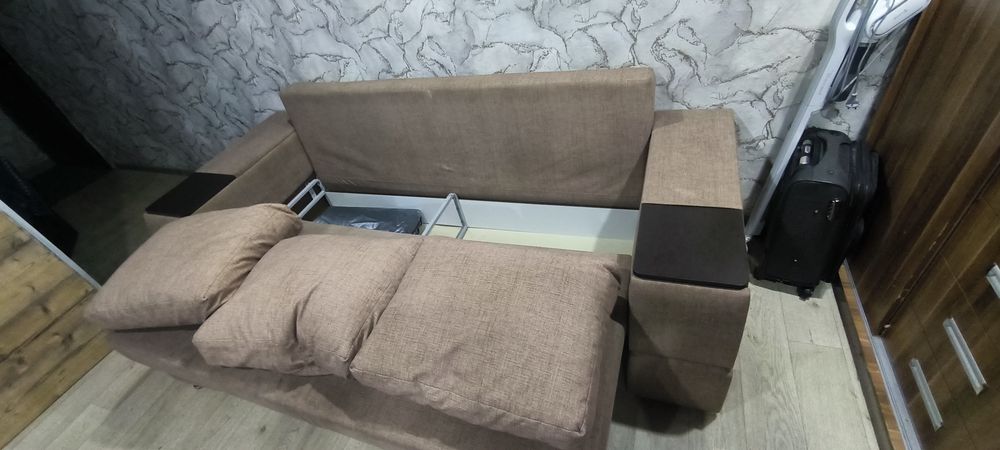 Продам раскладной диван