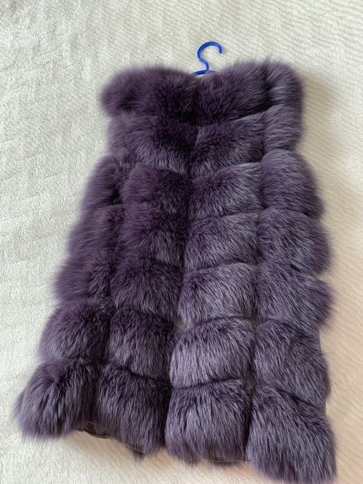 Меховая жилетка