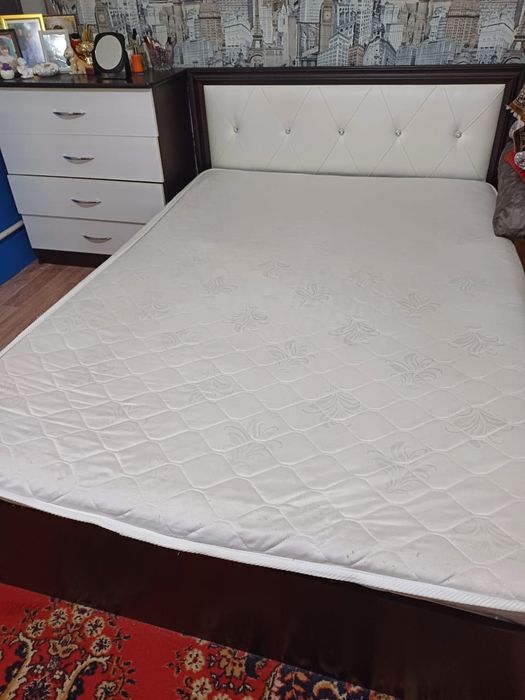 Продам кровать в отличном состоянии