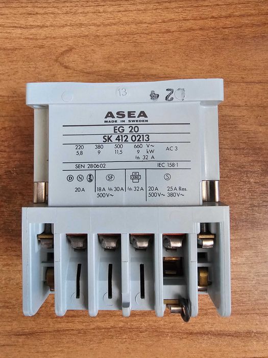 Контактор ASEA Contactor EG20