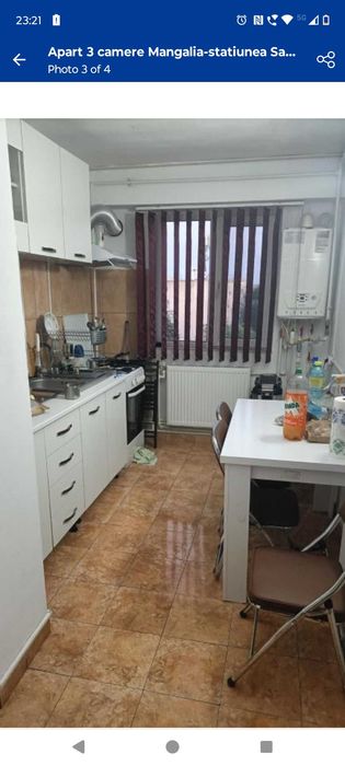 Vand apartament cu 3 camere Mangalia