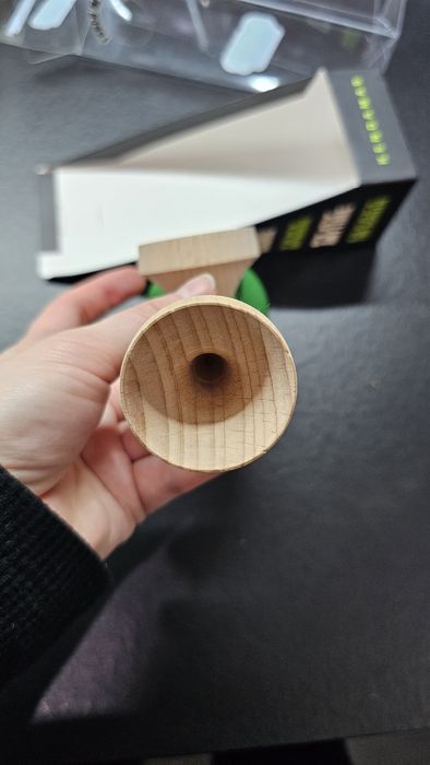 Kendama Sweets Global Flat Rate Shipping /
SWEETS LAB V38 - XBALL