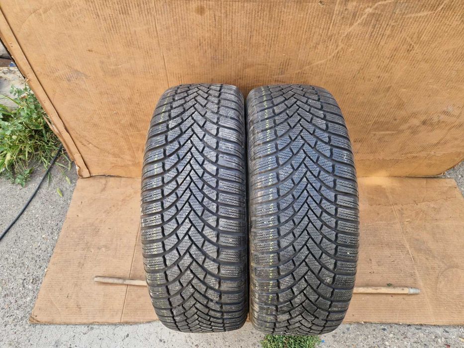 2 Bridgestone R18 235/60 Зимни гуми  DOT2720