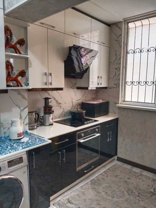 3 хонали квартира сотилади Шайхонтохур Ибн Сино Евроремонт 70м2