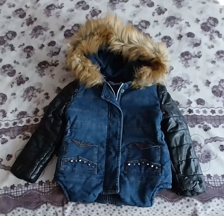 Куртка на девочку