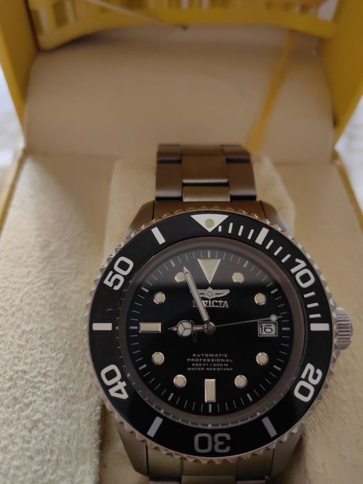 Титаниева Invicta 0460 с механизъм  NH35A на Seiko