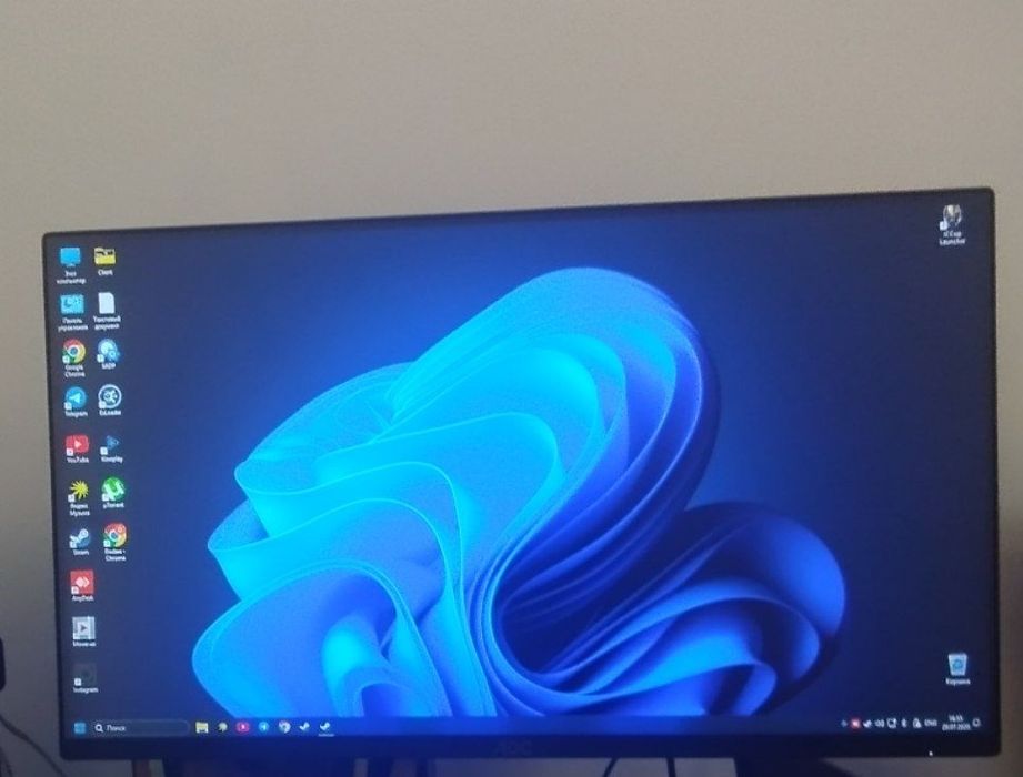 Xeon zborka keys i monitor