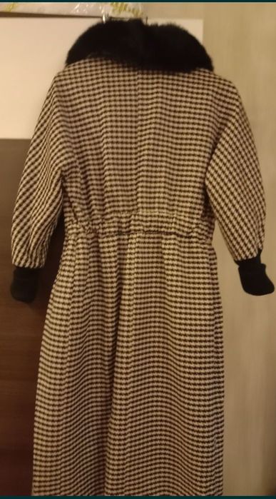 Женская одежда,пальто
