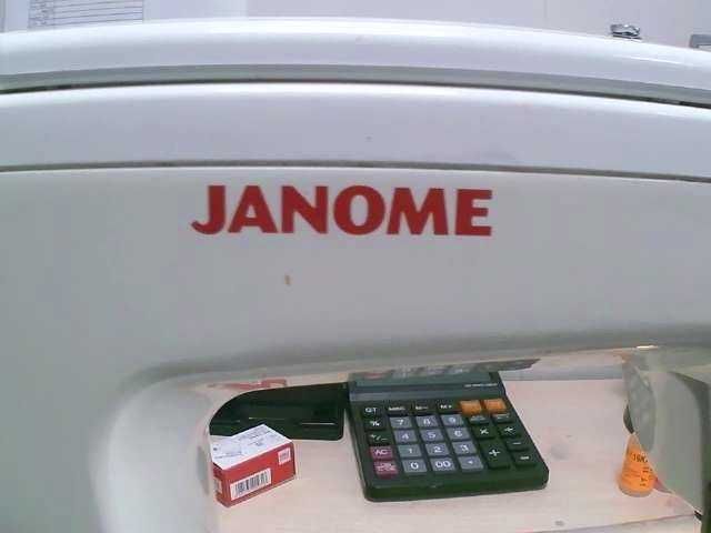 Швейная машинка Janome  (960807)