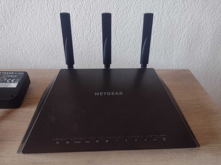NetGear R7000 Nighthawk AC1900 Smart WiFi Router
