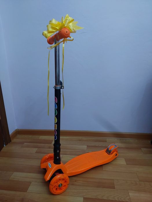 Новый детский самокат