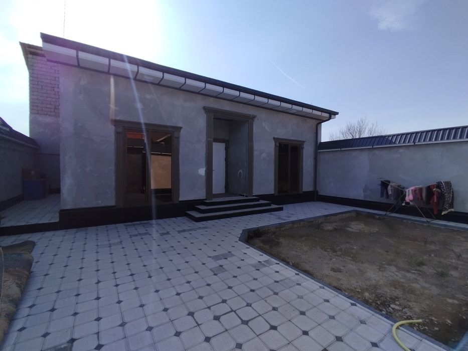 Янги курилган уй