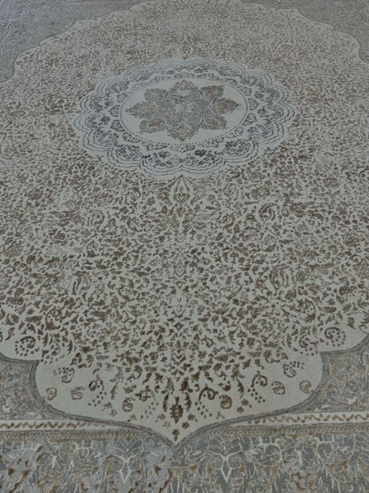 4*5 м Кілем сатылады