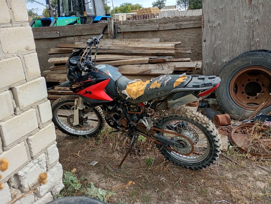 Индуро мотоцикл сатылады